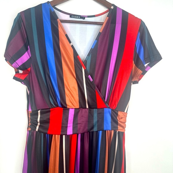 Striped Multicolor V-Neck Maxi‎ Dress Size Large - Picture 2 of 8